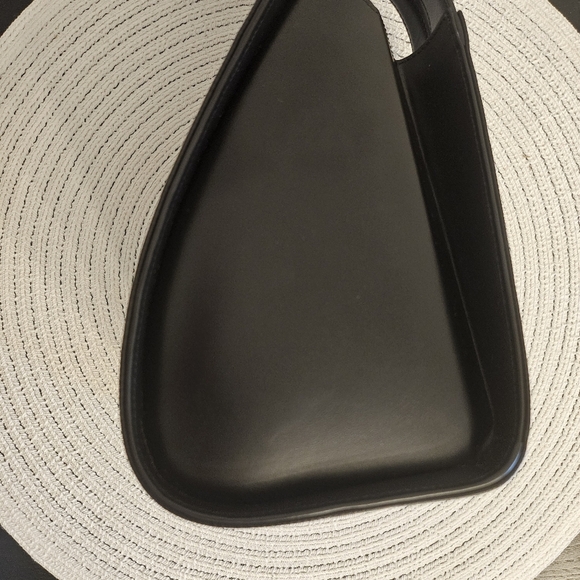 ✨ Louis Vuitton Minuit Shoulder Bag – Epi Noir Vintage ✨ - Picture 7 of 9